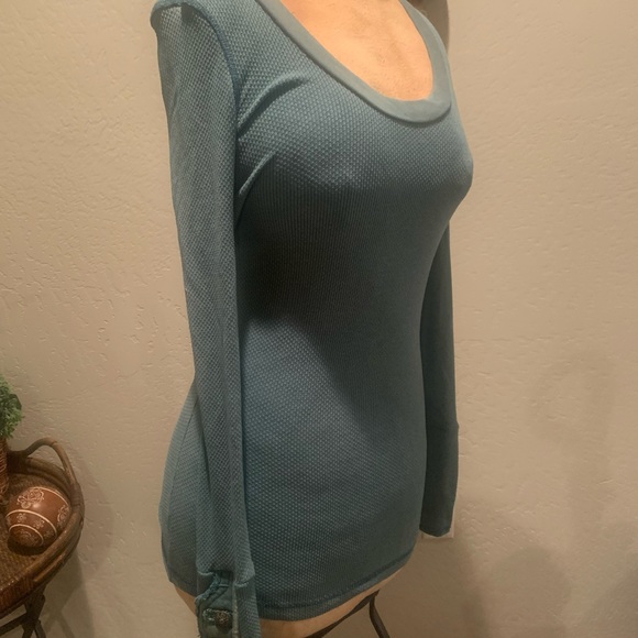 Free People motor cuff thermal Cypress green - Picture 3 of 4